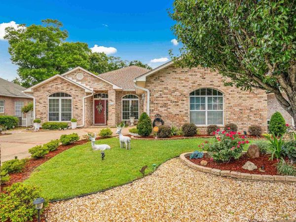 8511 Sawmill Run, Pensacola, FL 32514