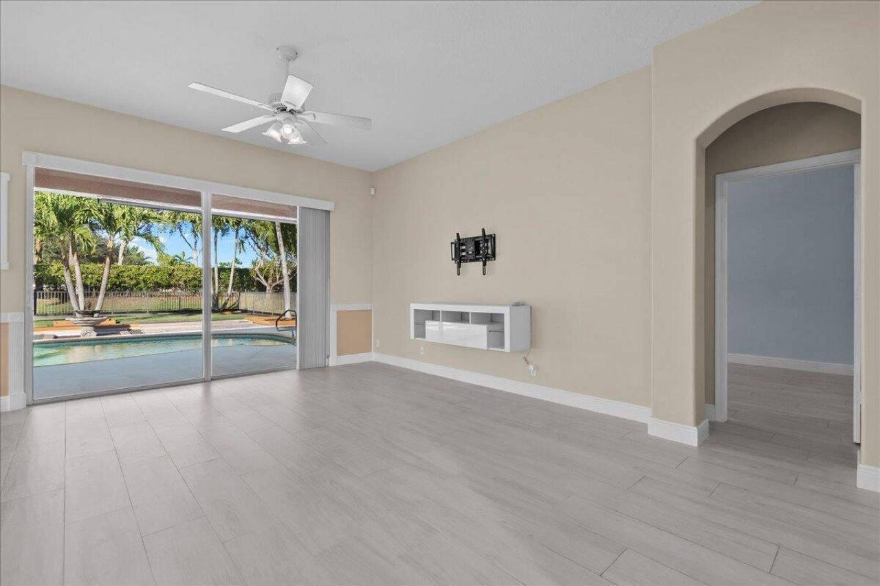 4085 Wellington Shores Drive, Wellington, FL 33449 Photo