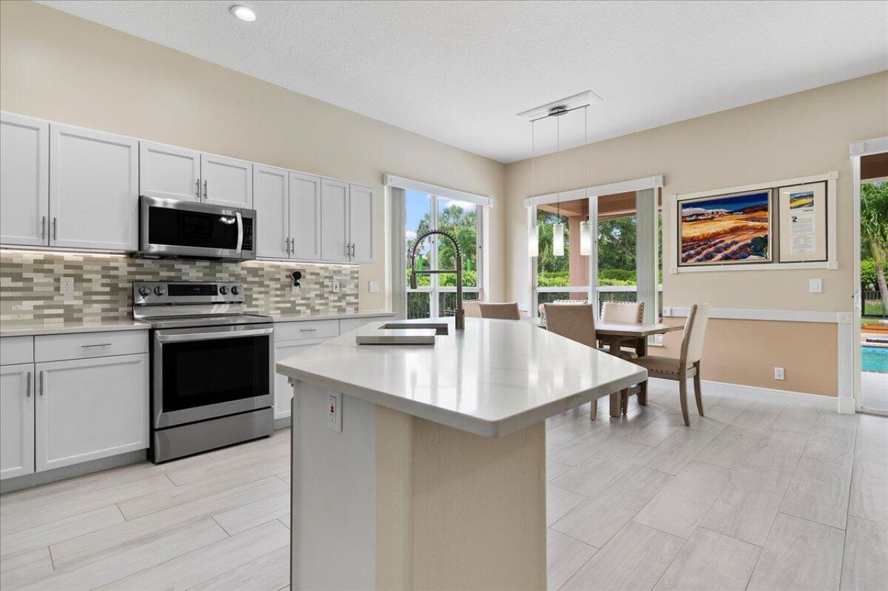 4085 Wellington Shores Drive, Wellington, FL 33449 Photo