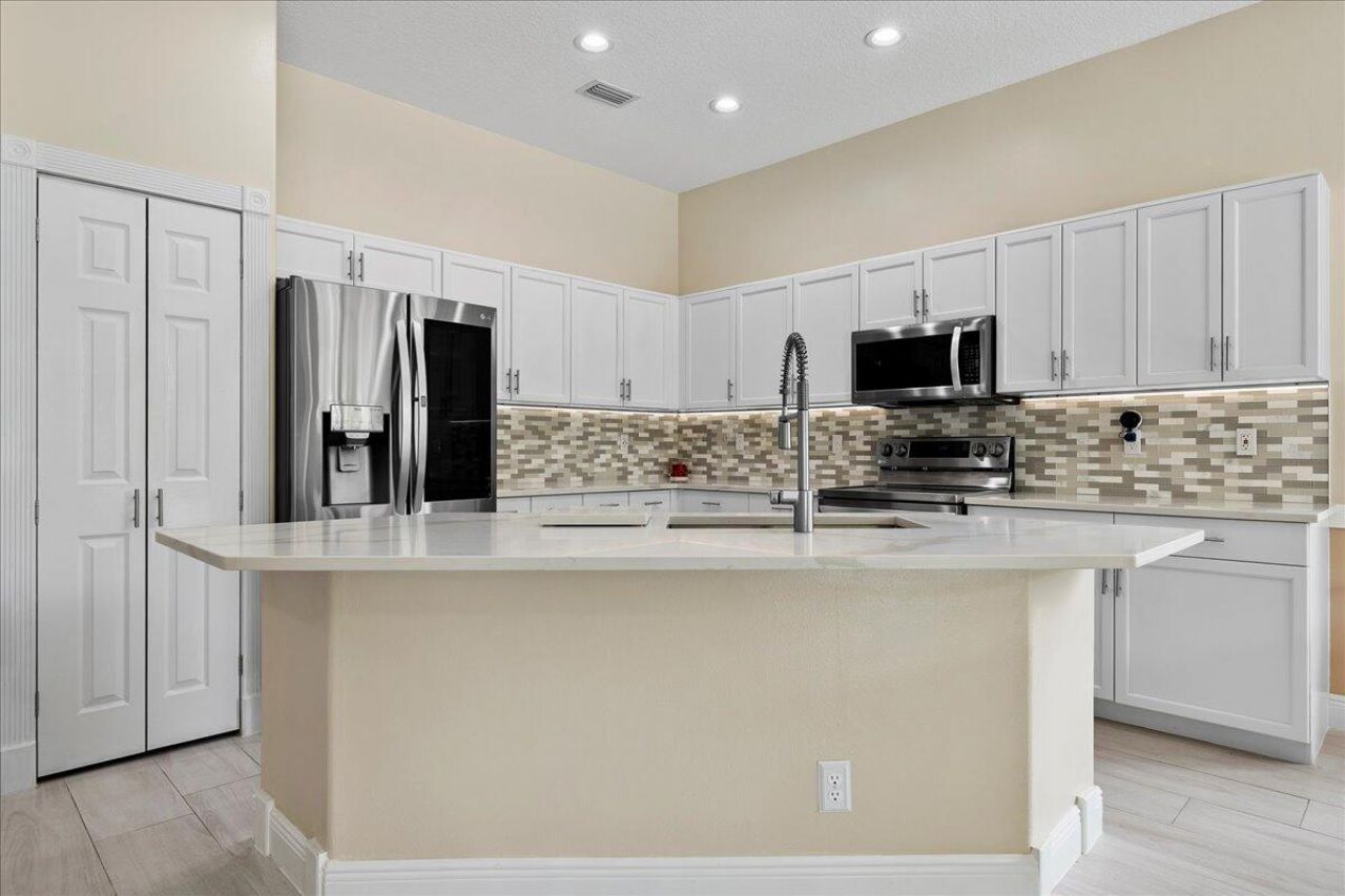 4085 Wellington Shores Drive, Wellington, FL 33449 Photo