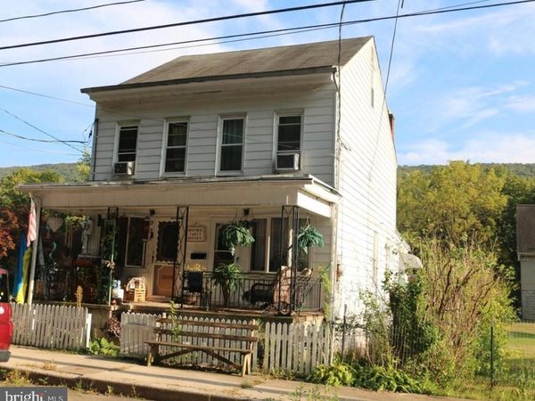 356-358 OAKLAND AVENUE, ASHLAND, PA 17921