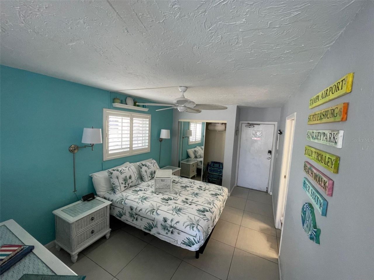 800 Bayway Boulevard, Unit 14, Clearwater Beach, FL 33767 Photo