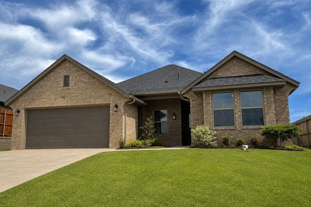 6109 Frankie Lynn Lane, Edmond, OK 73034 Main Photo