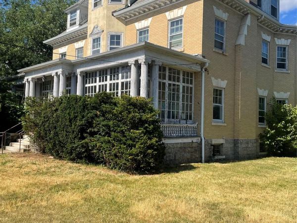 165 Summit Avenue, Mount Vernon, NY 10550