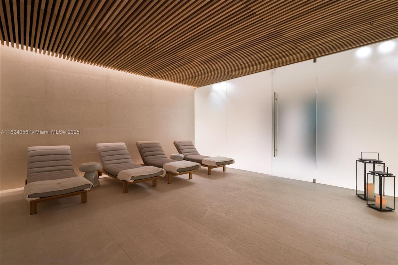 10203 Collins Ave, Unit 301, Bal Harbour, FL 33154 Photo