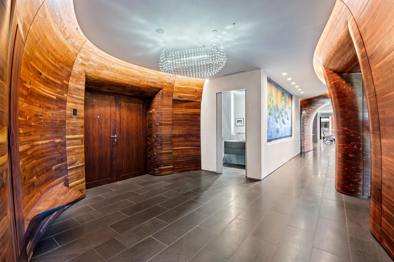 2 N Breakers Row, Unit N25, Palm Beach, FL 33480 Photo