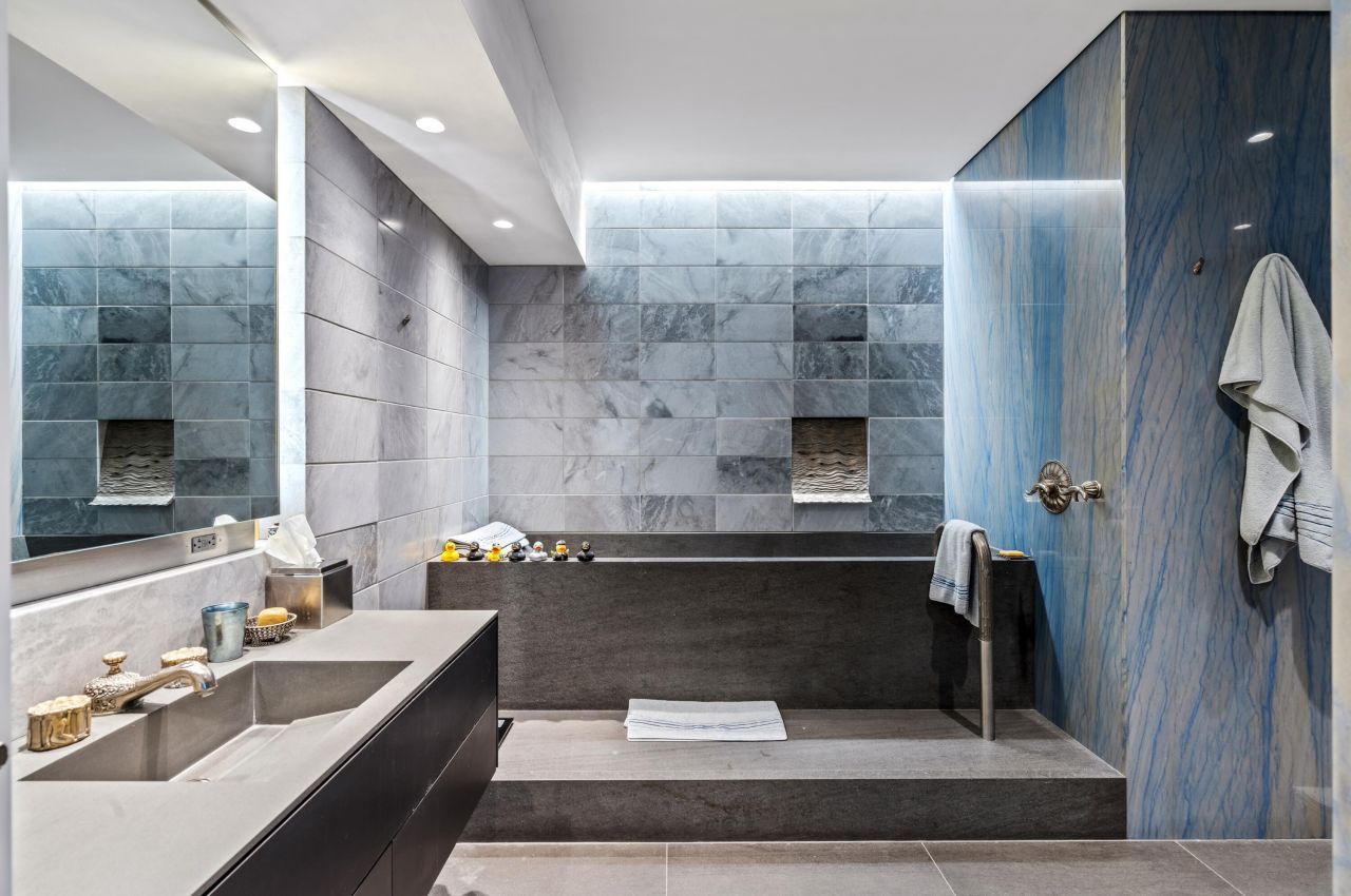 2 N Breakers Row, Unit N25, Palm Beach, FL 33480 Photo