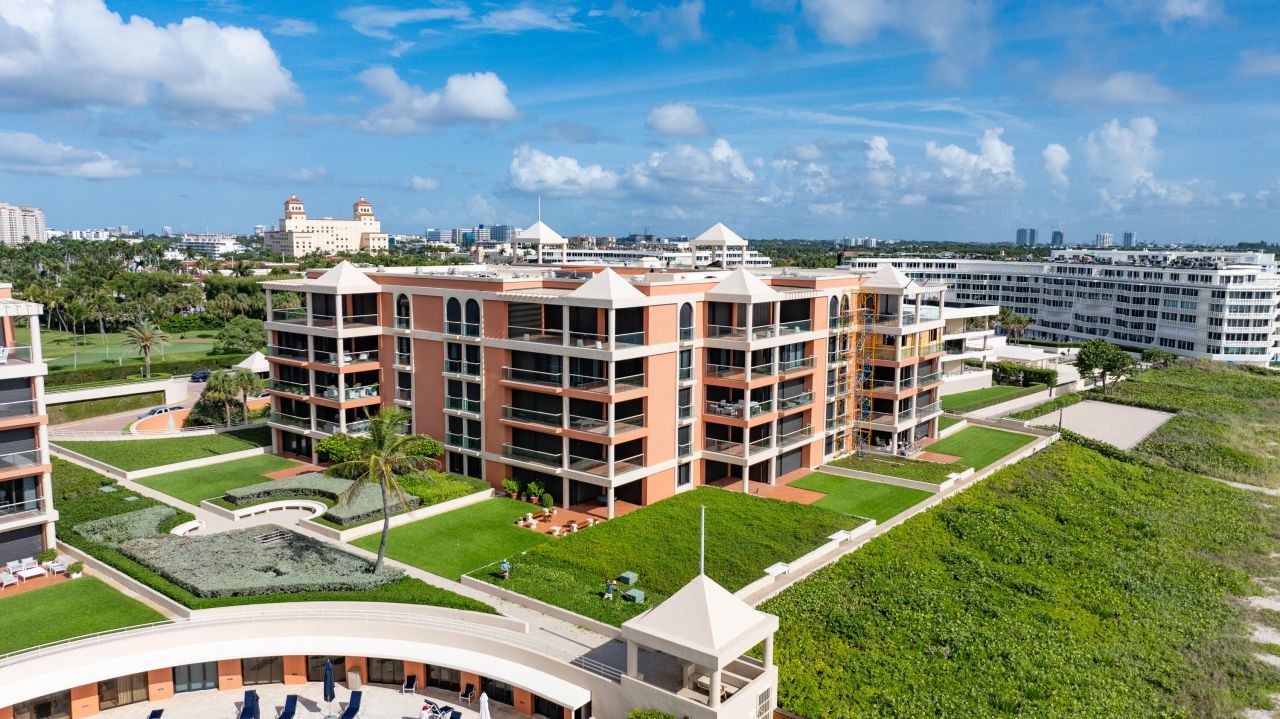 2 N Breakers Row, Unit N25, Palm Beach, FL 33480 Photo