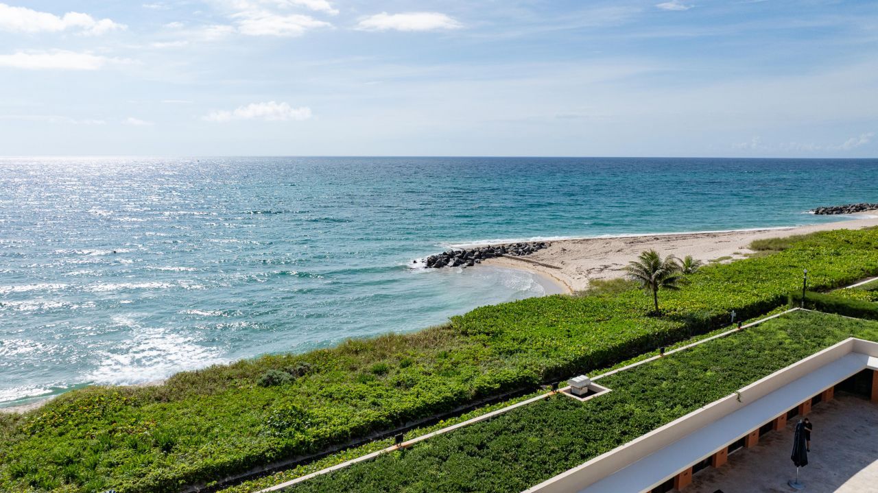 2 N Breakers Row, Unit N25, Palm Beach, FL 33480 Photo