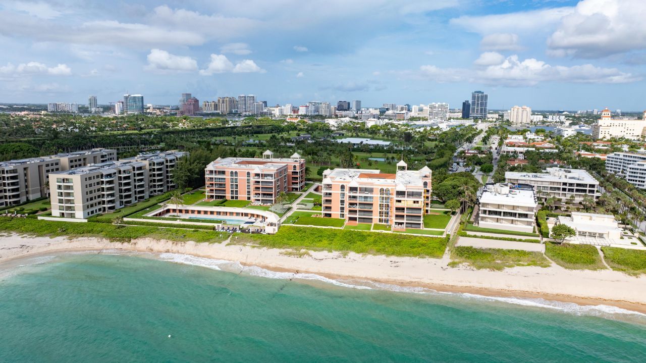 2 N Breakers Row, Unit N25, Palm Beach, FL 33480 Photo