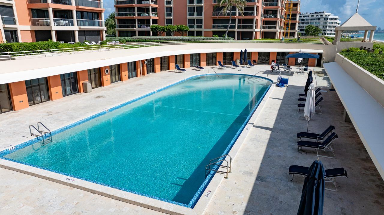 2 N Breakers Row, Unit N25, Palm Beach, FL 33480 Photo