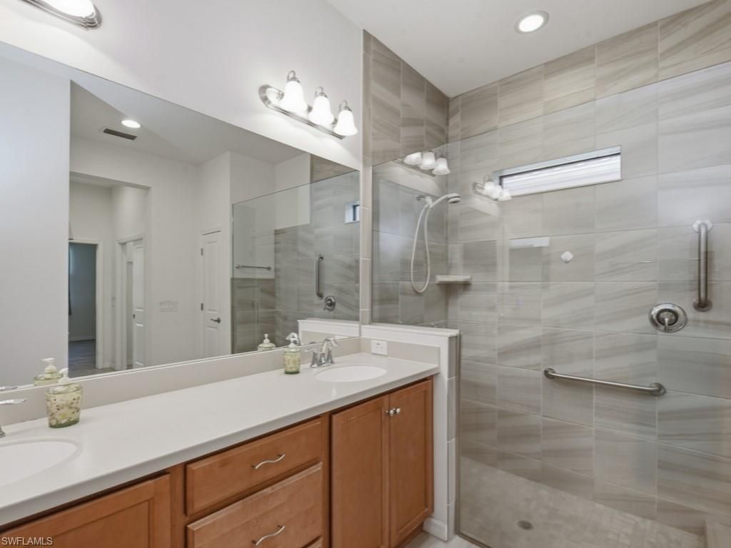 10646 Essex Square Blvd, Fort Myers, FL 33913 Photo