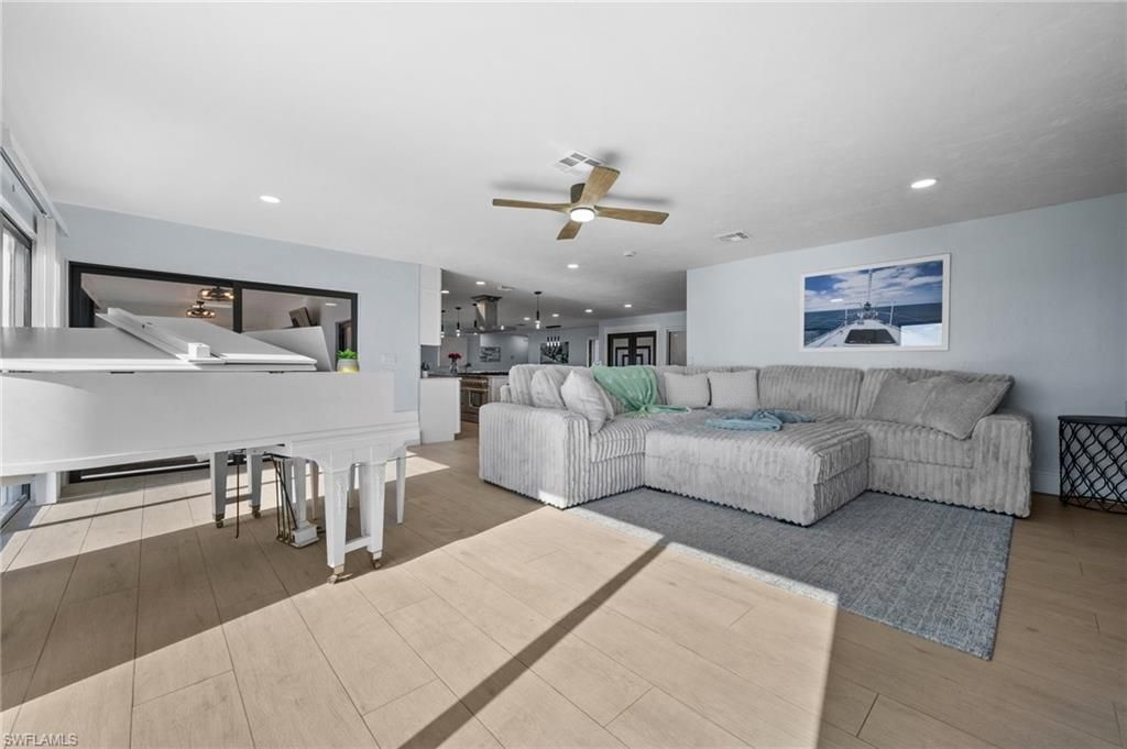 3403 SE 22nd Pl, Cape Coral, FL 33904 Photo