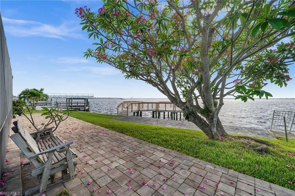 3403 SE 22nd Pl, Cape Coral, FL 33904 Photo