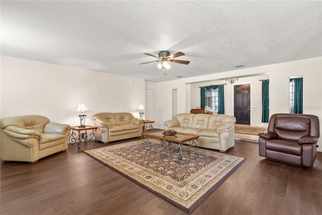 81 N Carol Avenue, Mascotte, FL 34753 Photo
