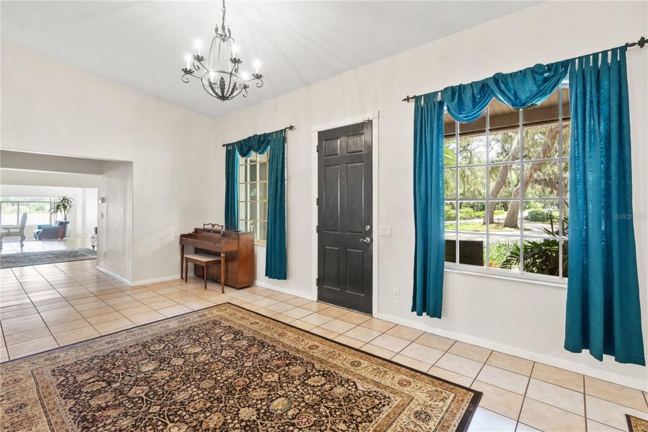 81 N Carol Avenue, Mascotte, FL 34753 Photo