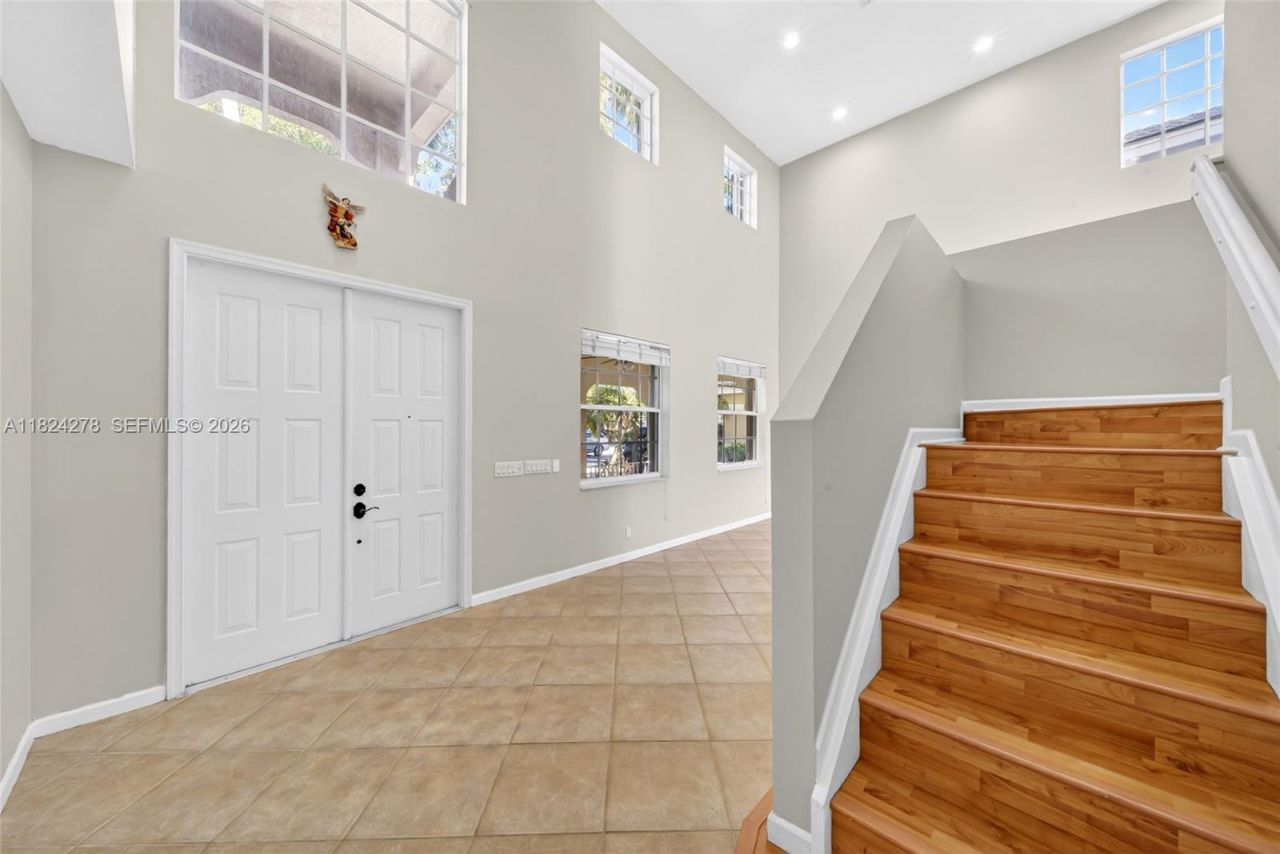 1325 Chenille Cir, Weston, FL 33327 Photo