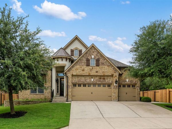 399 Whispering Wind WAY, Austin, TX 78737