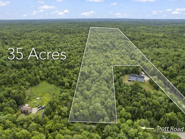 44A Trott Road Road, Woolwich, ME 04579