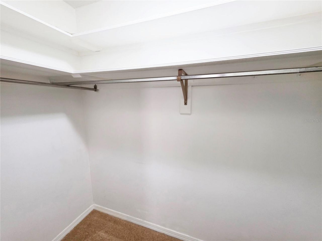 5096 The Oaks Circle, Orlando, FL 32809 Photo