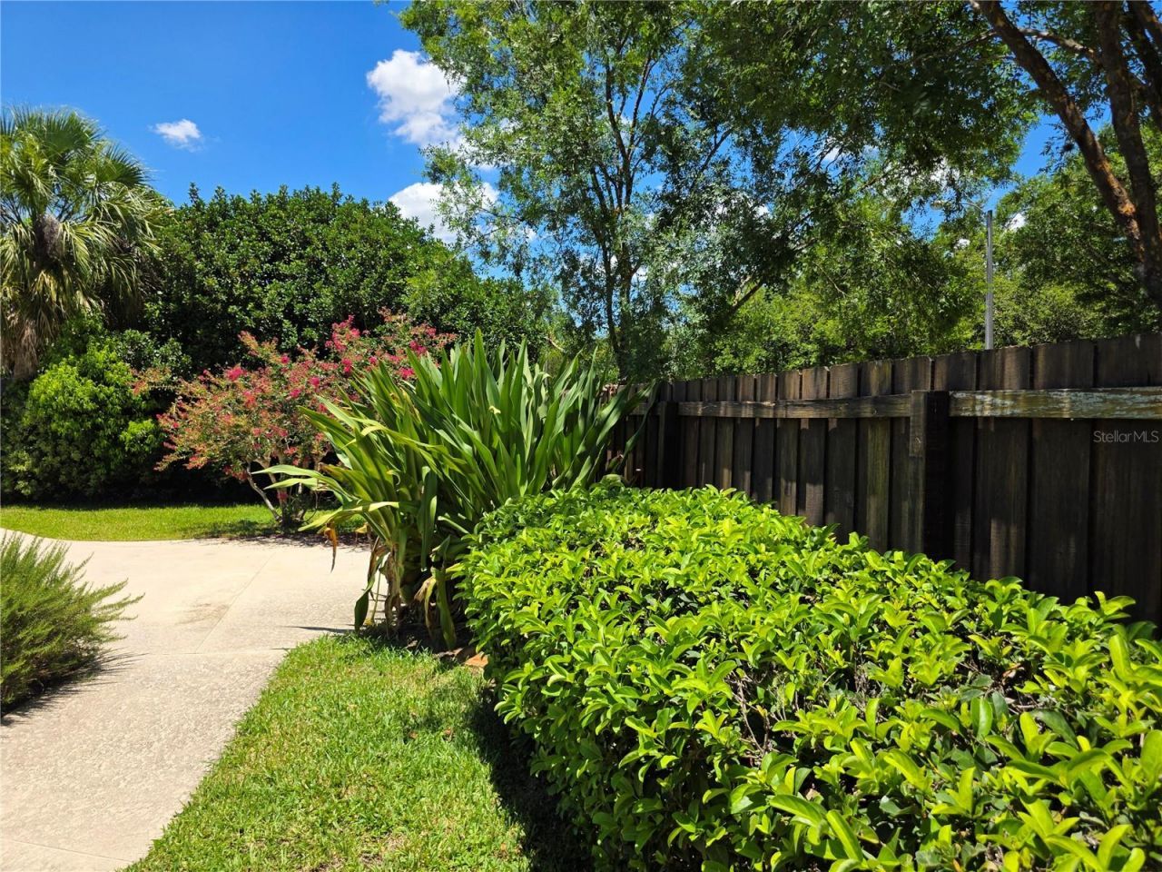 5096 The Oaks Circle, Orlando, FL 32809 Photo