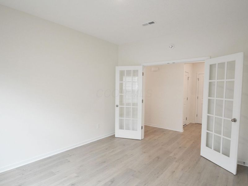 477 Helena Drive, Plain City, OH 43064 Photo 9