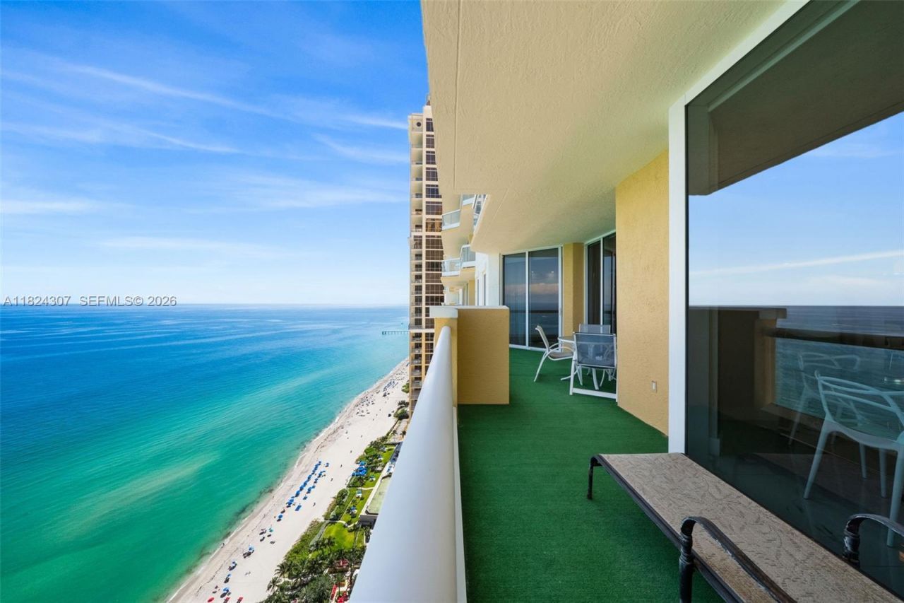 17875 Collins Ave, Unit 4102, Sunny Isles Beach, FL 33160 Photo