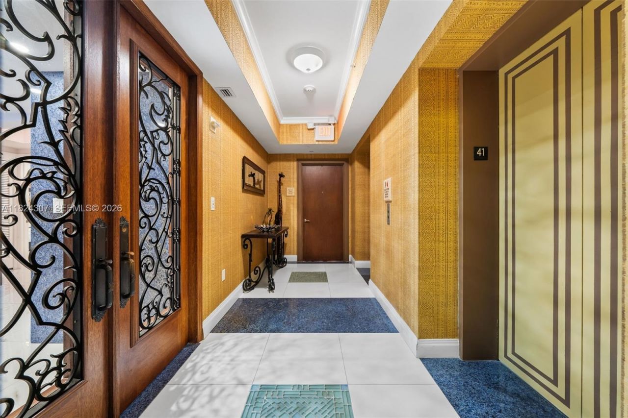 17875 Collins Ave, Unit 4102, Sunny Isles Beach, FL 33160 Photo