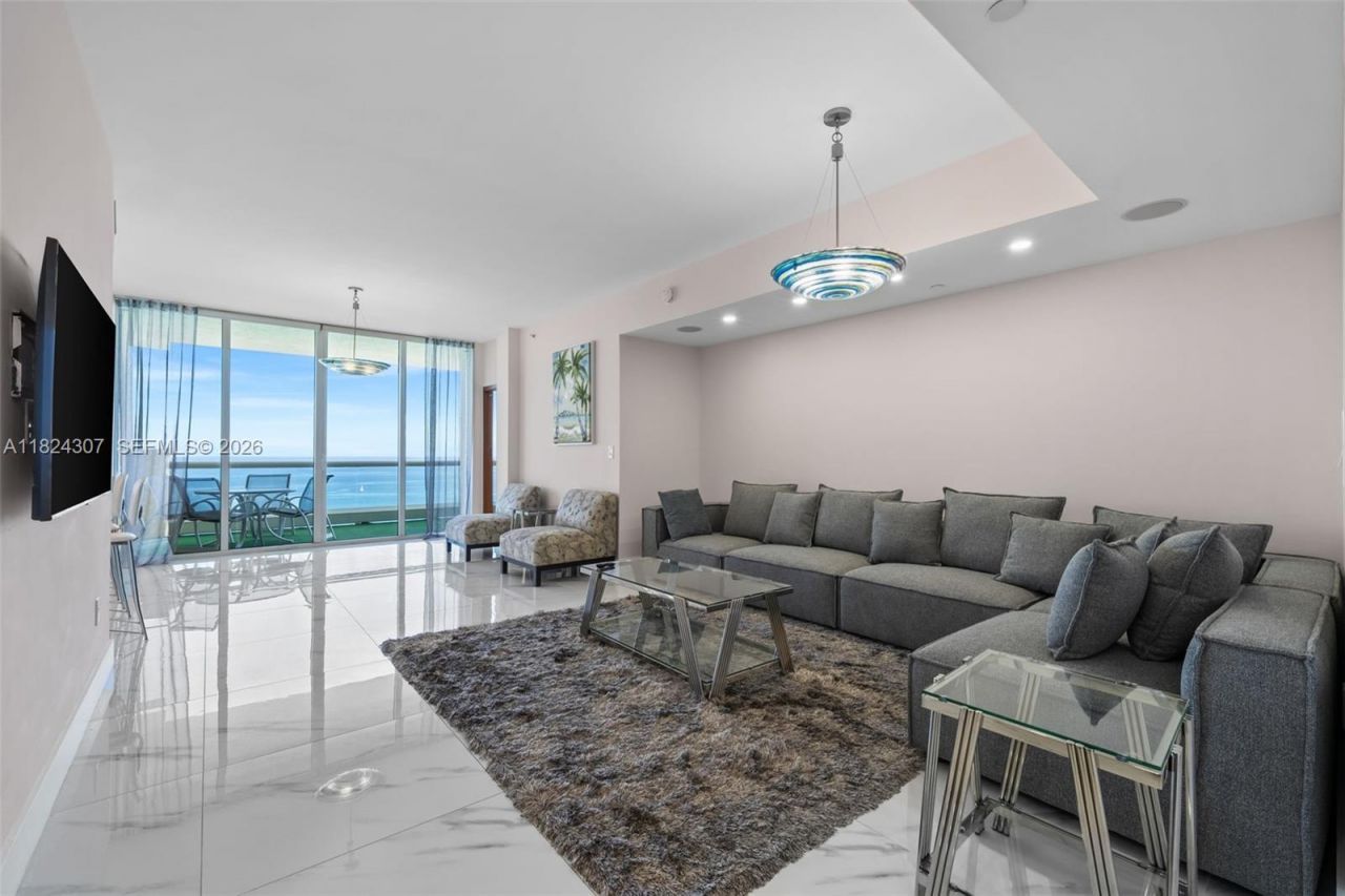 17875 Collins Ave, Unit 4102, Sunny Isles Beach, FL 33160 Photo