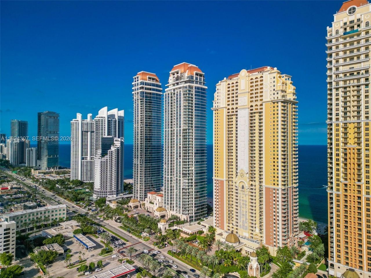 17875 Collins Ave, Unit 4102, Sunny Isles Beach, FL 33160 Photo