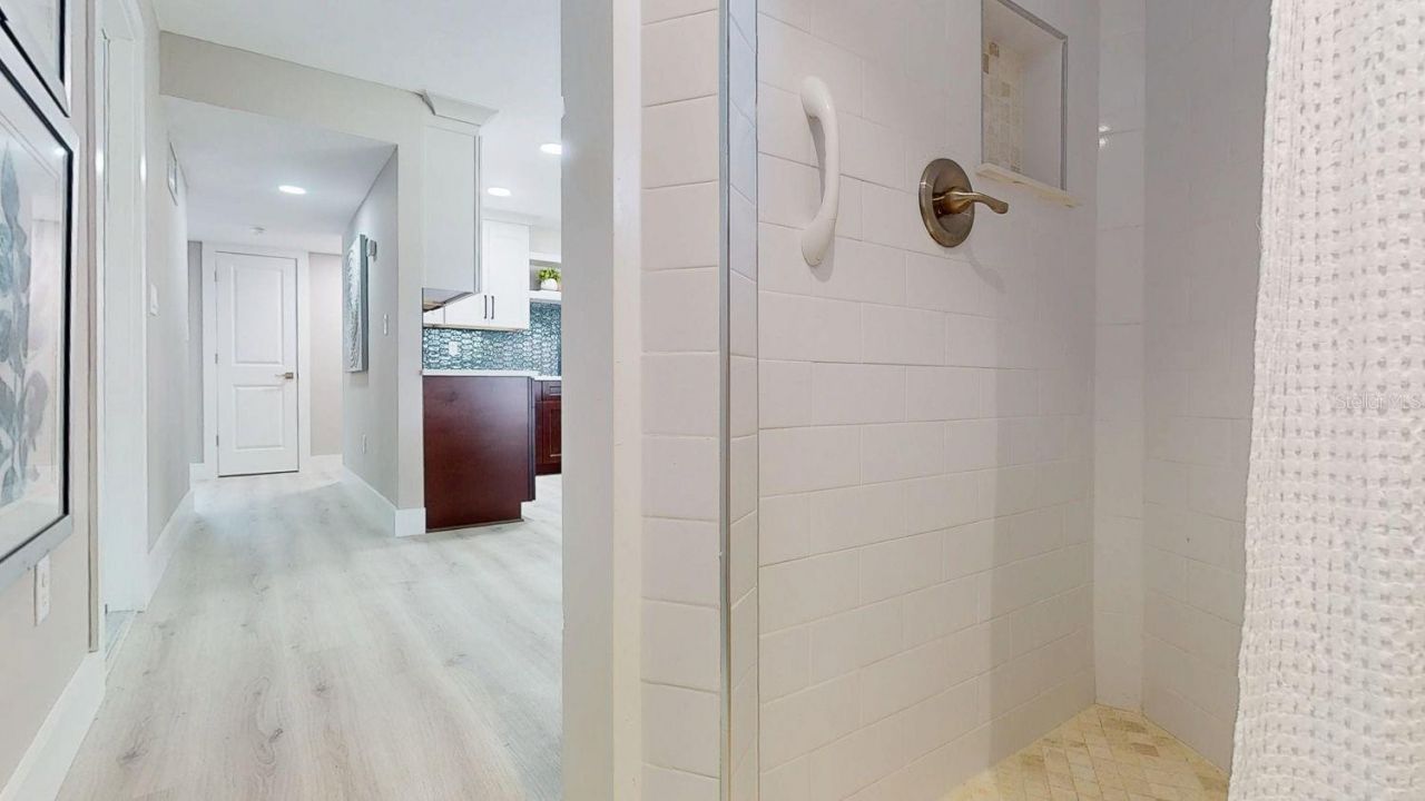 140 88th Avenue Ne, Saint Petersburg, FL 33702 Photo