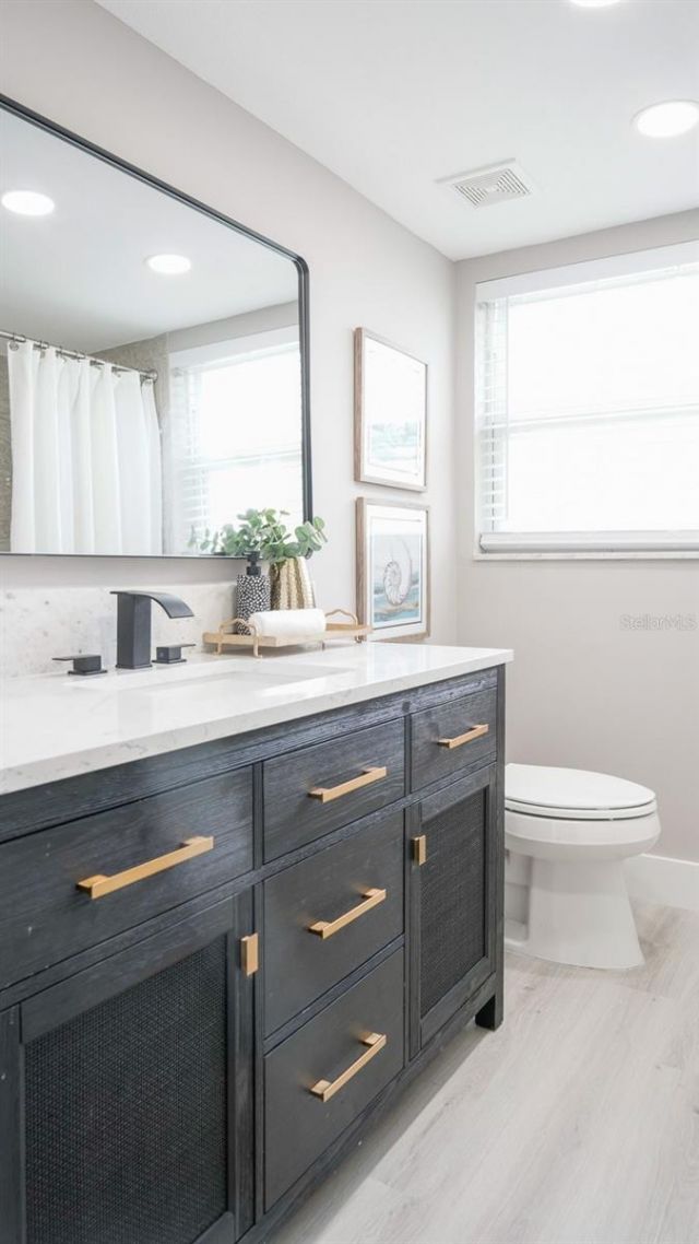 140 88th Avenue Ne, Saint Petersburg, FL 33702 Photo