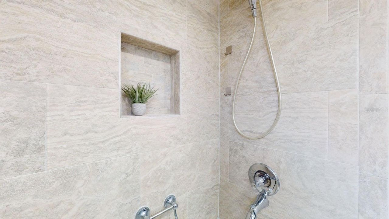 140 88th Avenue Ne, Saint Petersburg, FL 33702 Photo