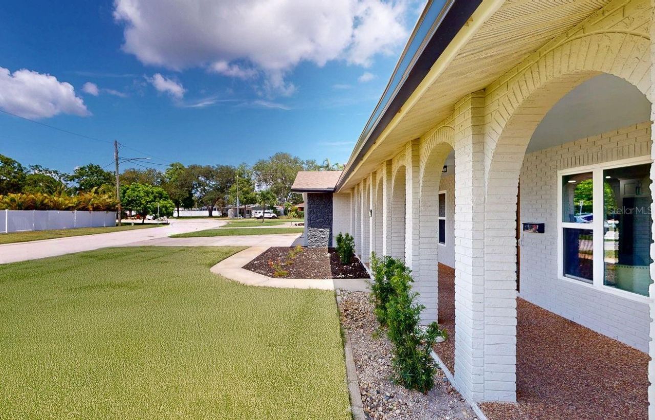 140 88th Avenue Ne, Saint Petersburg, FL 33702 Photo