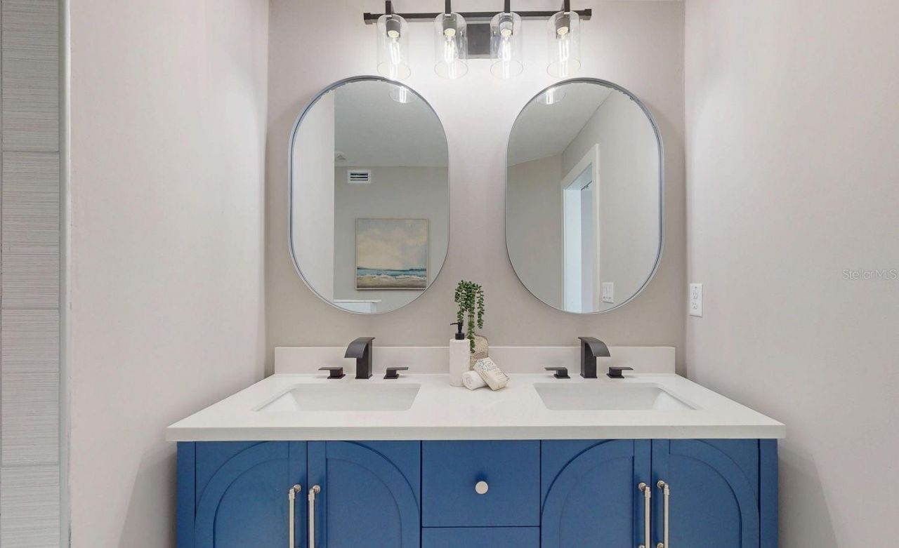 140 88th Avenue Ne, Saint Petersburg, FL 33702 Photo