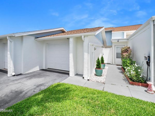 56 Chippingwood Lane, Ormond Beach, FL 32176