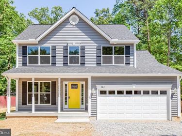 34 HOLLY WAY, COLONIAL BEACH, VA 22443