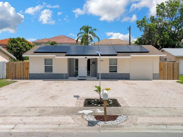 9709 SW 1st Place, Boca Raton, FL 33428