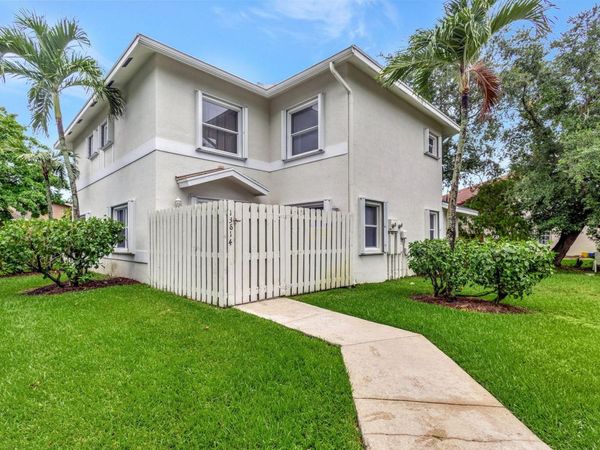 13814 Yarmouth Drive, Wellington, FL 33414