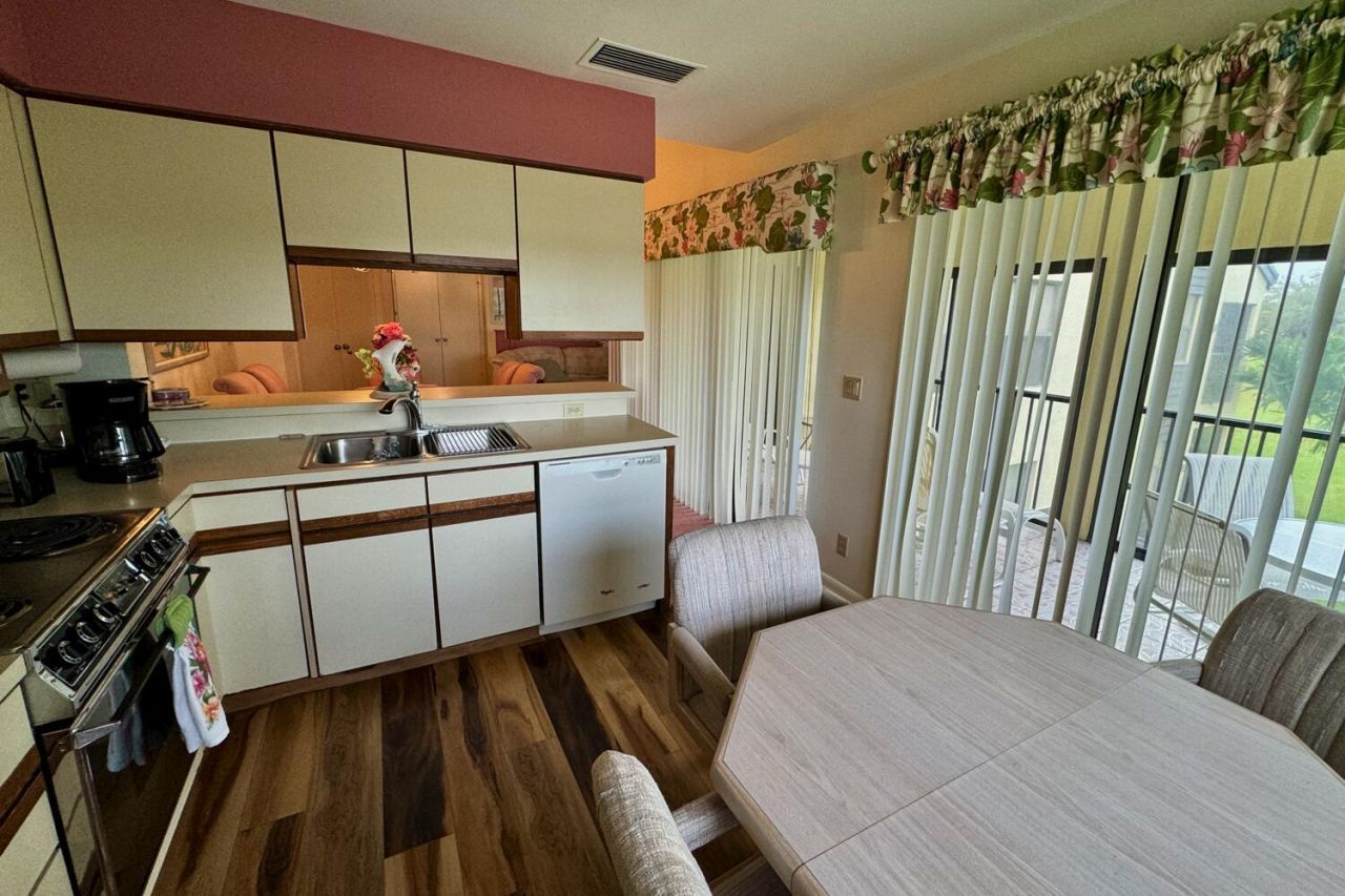 3991 SW Greenwood Way, Unit I, Palm City, FL 34990 Photo