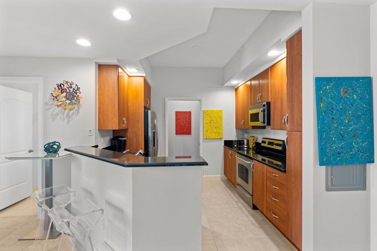 801 S Olive Avenue, Unit 1417, West Palm Beach, FL 33401 Photo