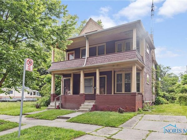 2360 Maplewood Avenue, Toledo, OH 43620