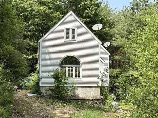 78 Athol Richmond Rd, Royalston, MA 01368