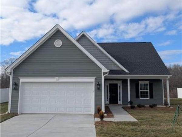 176 Kyndall Run Drive, Unit 37, Lexington, NC 27295