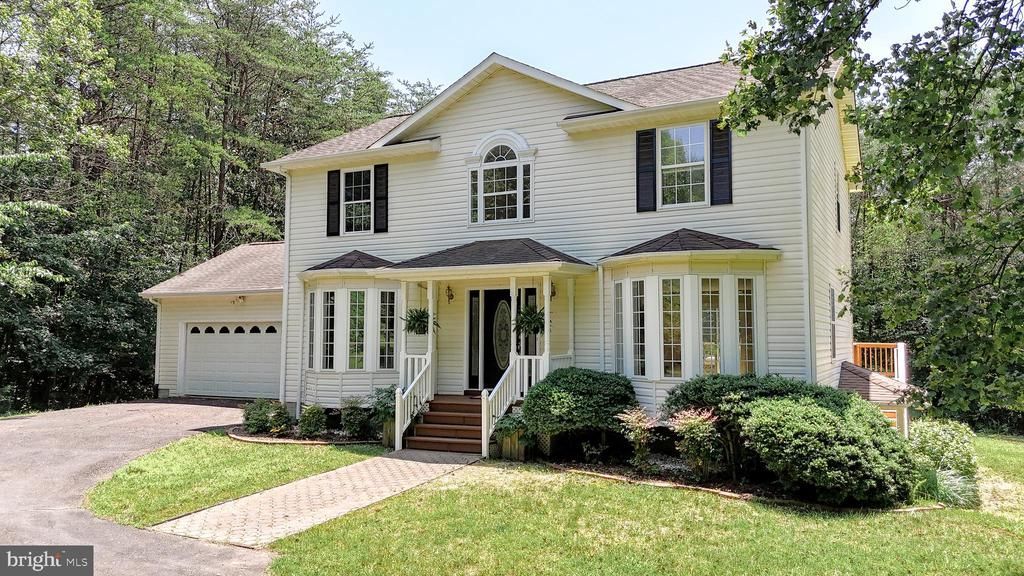 112 Pine Crest Lane, Gordonsville, VA 22942 Main Photo