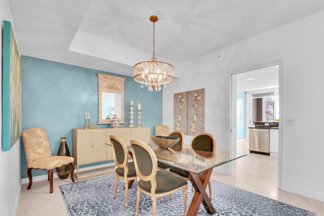 700 Ocean Royale Way, Unit 202, Juno Beach, FL 33408 Photo