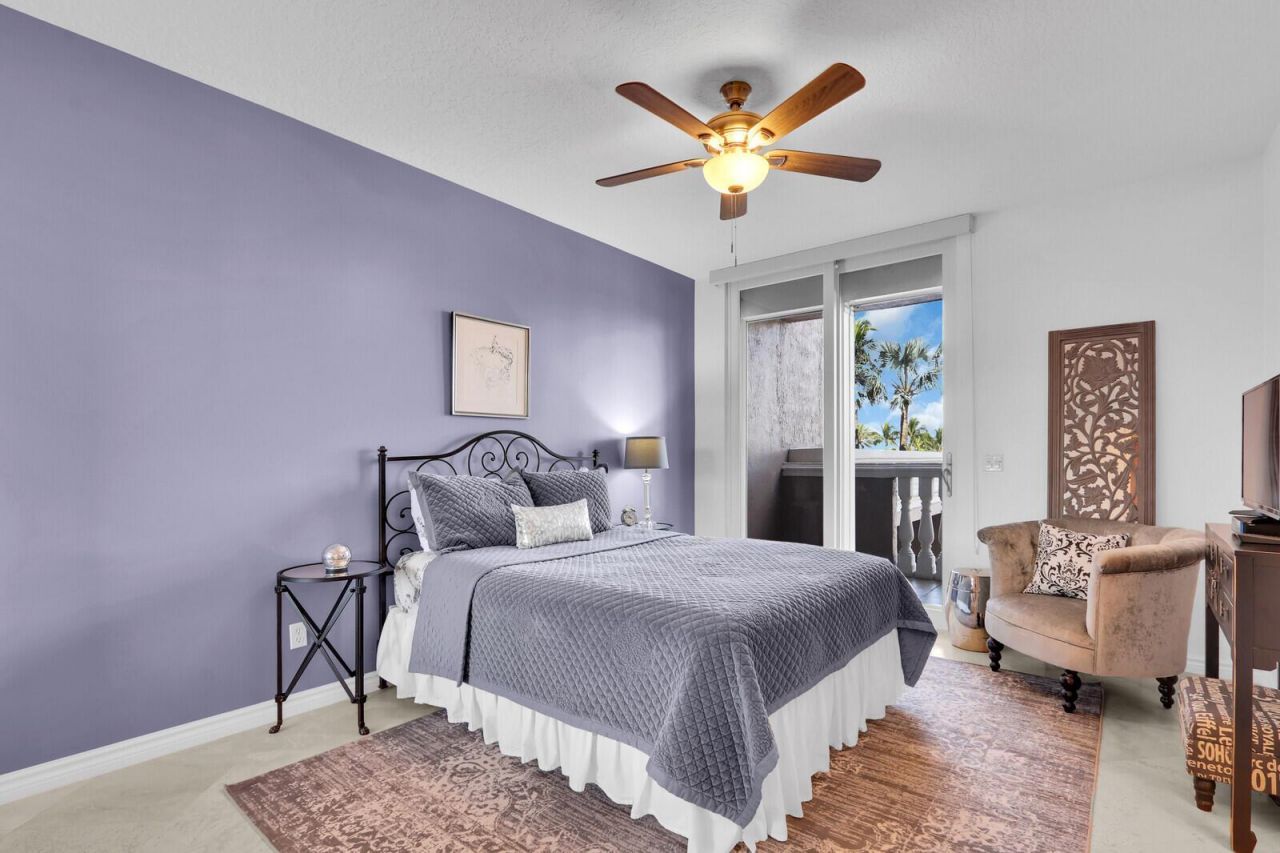 700 Ocean Royale Way, Unit 202, Juno Beach, FL 33408 Photo