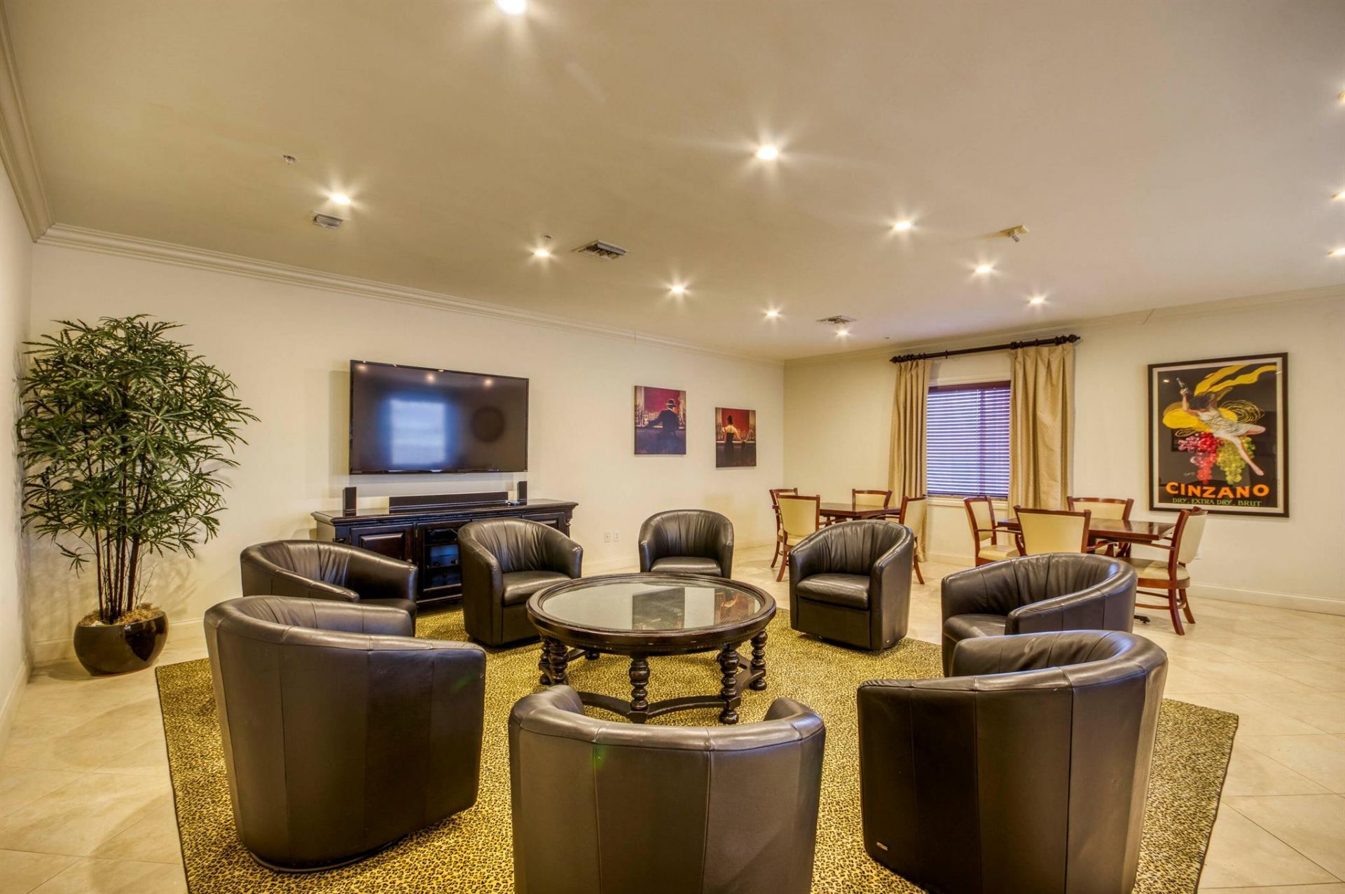 700 Ocean Royale Way, Unit 202, Juno Beach, FL 33408 Photo