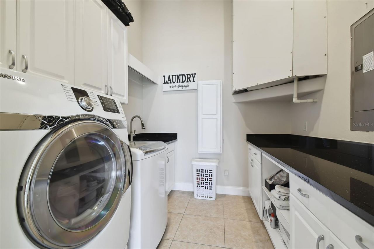 4348 Harborpointe Drive, Port Richey, FL 34668 Photo