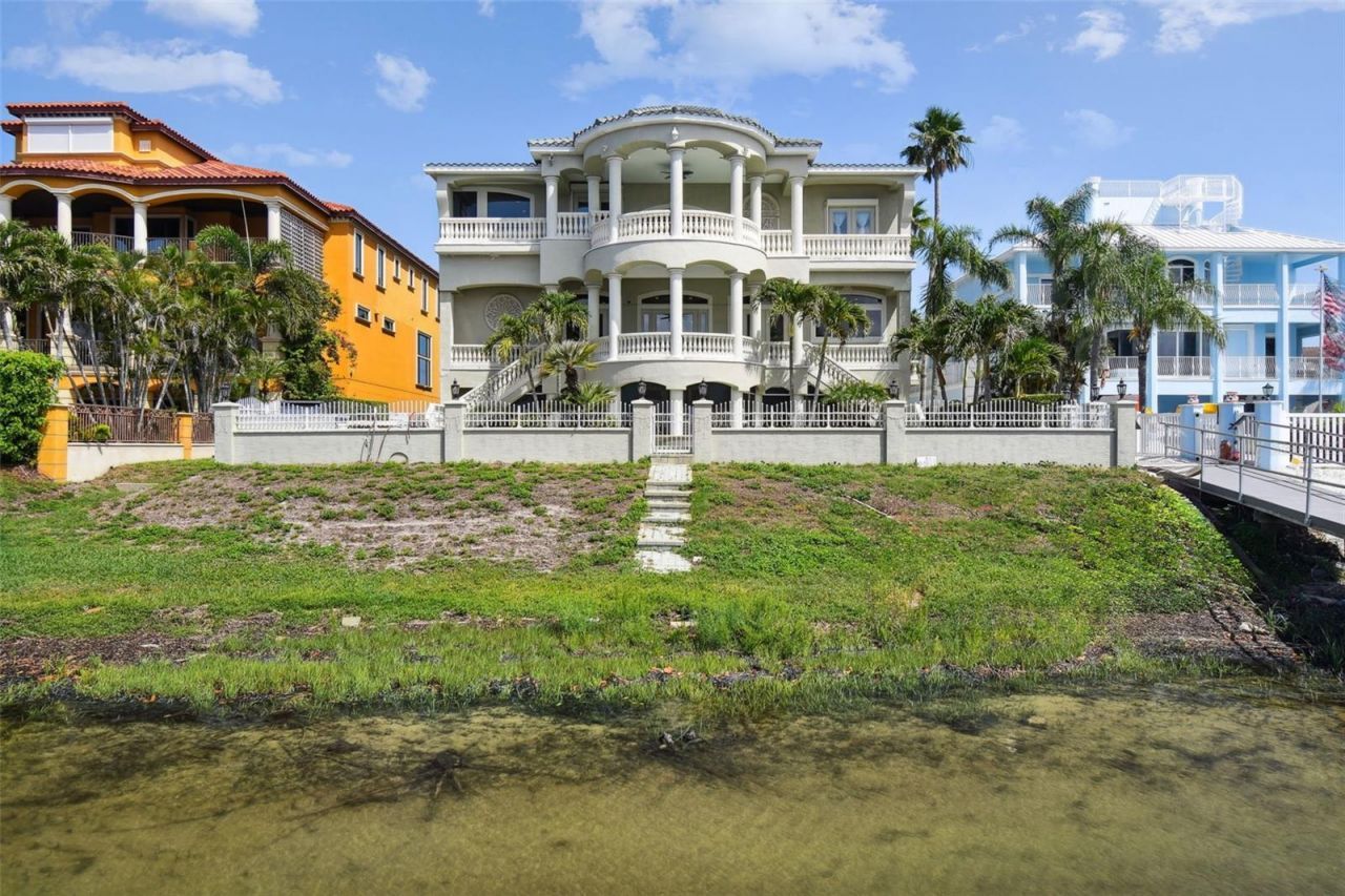 4348 Harborpointe Drive, Port Richey, FL 34668 Photo